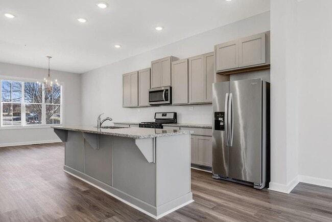 2775 Bell Dr SE in Smyrna, GA - Building Photo - Building Photo