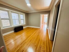 6721 S Maplewood Ave in Chicago, IL - Building Photo - Building Photo