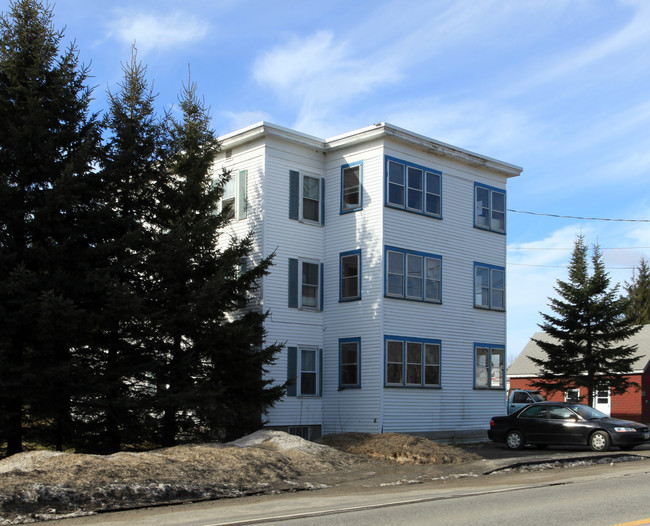 272 Eastern Ave in Augusta, ME - Building Photo - Building Photo