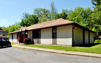 The Pines in Canandaigua, NY - Building Photo - Building Photo