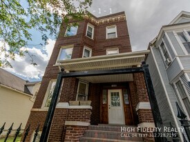 1936 N Central Park Ave in Chicago, IL - Building Photo