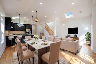 219 Columbia Ave in Jersey City, NJ - Building Photo - Building Photo