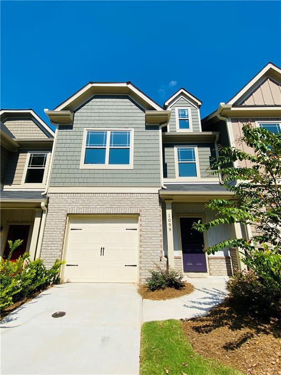 1099 N Village Dr in Decatur, GA - Building Photo - Building Photo