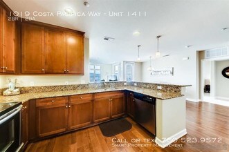 1019 Costa Pacifica Way-Unit -Unit 1411 in Oceanside, CA - Building Photo - Building Photo