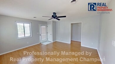 1253 Wellington Ave in Wilmington, NC - Building Photo - Building Photo