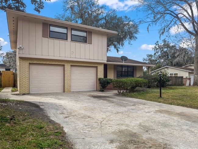 property at 5378 Selton Ave