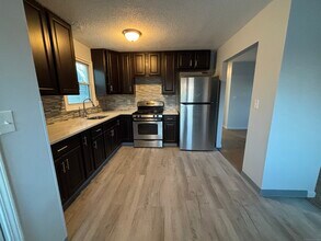 44 Kossuth St in New Haven, CT - Building Photo - Building Photo