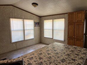 2710 N Farm Rd 137 in Springfield, MO - Building Photo - Building Photo