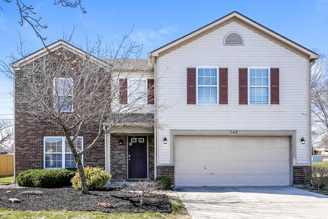 property at 748 Tulip Ln