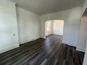 914 N 12th Ave E in Duluth, MN - Building Photo - Building Photo