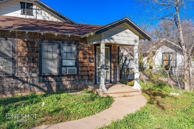 property at 704 Grape St