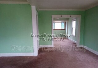 1508 Albert St in Toledo, OH - Building Photo - Building Photo