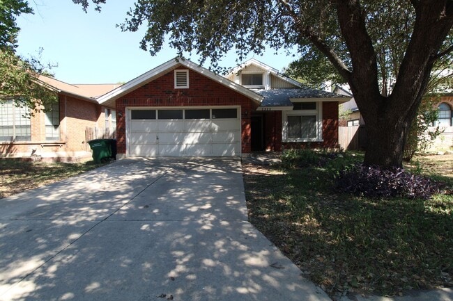 3223 Tree Grove Dr