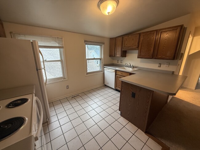 309 W Doty St, Unit #3 in Madison, WI - Building Photo - Building Photo