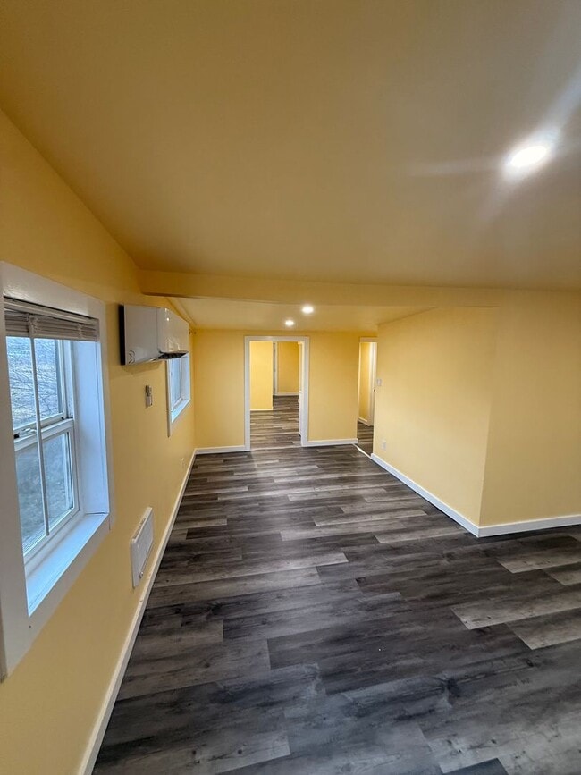 3004 Laverne Ave in Klamath Falls, OR - Building Photo - Building Photo