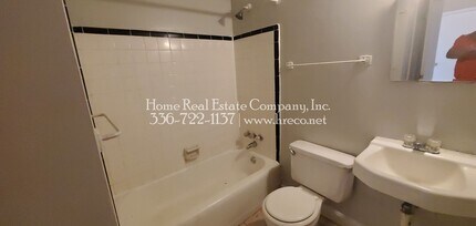 1231 Gholson Ave S East in Winston-Salem, NC - Building Photo - Building Photo