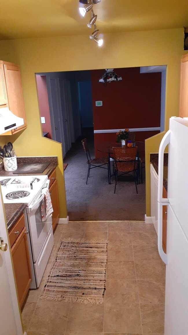 property at 2115 Turtle Run Dr