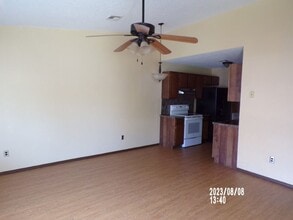 6109 NW Elm Ave in Lawton, OK - Building Photo - Building Photo