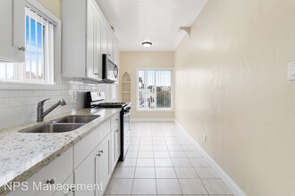 1049 Lime Ave in Long Beach, CA - Building Photo - Building Photo
