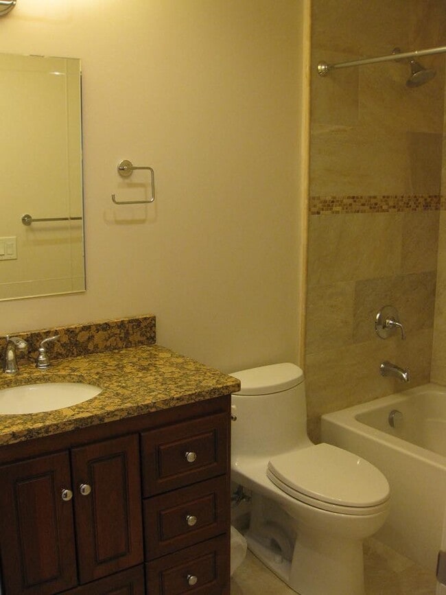 6181 Covington Way, Unit Goleta studio in Goleta, CA - Building Photo - Building Photo