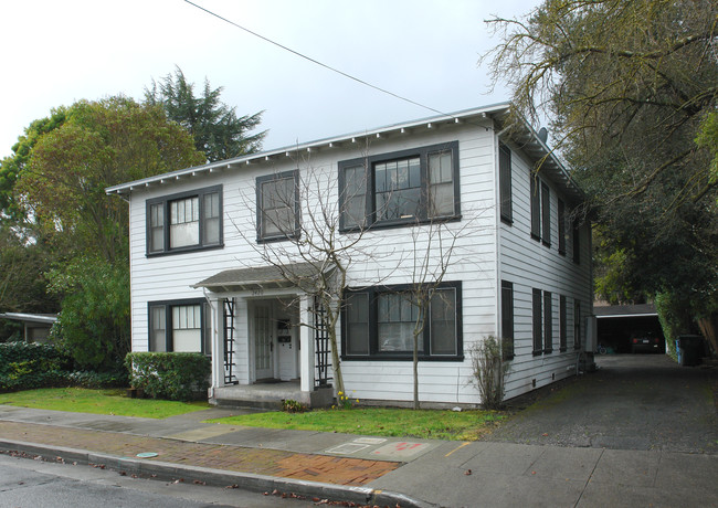 2420 Tasso Street in Palo Alto, CA - Building Photo - Building Photo