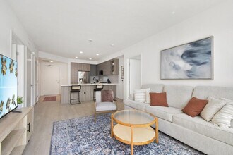 310 Del Sol Dr-Unit -FL7-ID1035852P in San Diego, CA - Building Photo - Building Photo