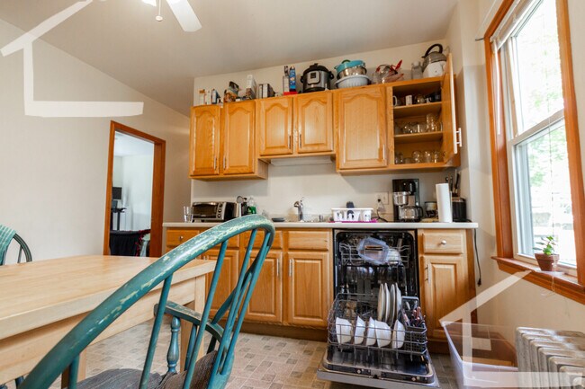 12 Montcalm Ave in Boston, MA - Building Photo - Building Photo