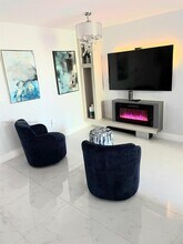 9410 W Flagler St in Miami, FL - Building Photo - Building Photo