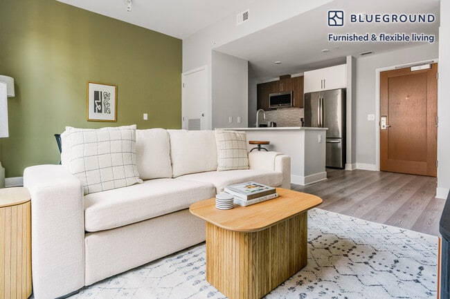 4850 Rugby Ave in Bethesda, MD - Building Photo - Building Photo