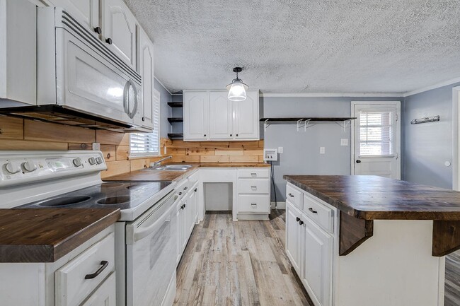 845 Ebenezer Rd in Rincon, GA - Building Photo - Building Photo