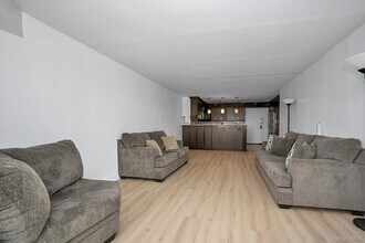 725 Miller Ave in Freeport, NY - Building Photo - Building Photo