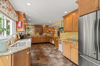 143 Morton St in Winthrop, MA - Building Photo - Building Photo