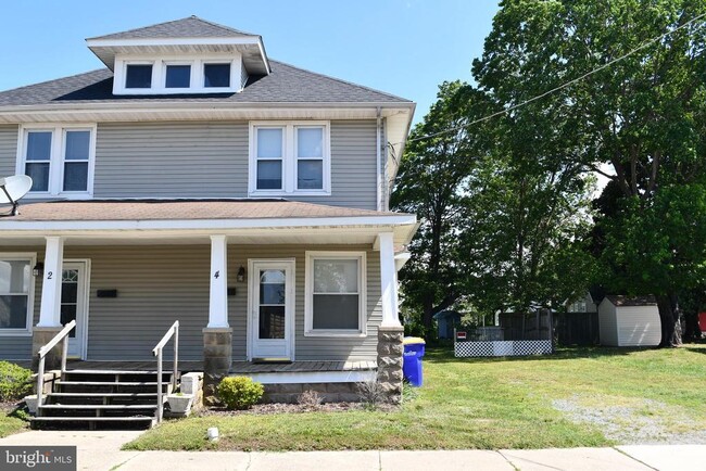property at 4 E Milby St