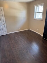 837 11th St in Tell City, IN - Building Photo - Building Photo