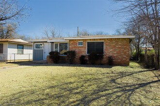 1357 Marshall St in Abilene, TX - Building Photo - Building Photo