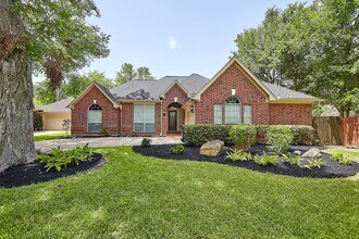 6734 Wildacre Dr in Sugar Land, TX - Building Photo - Building Photo