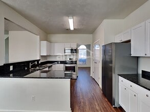 502 Hearthstone Ct in Spring, TX - Building Photo - Building Photo