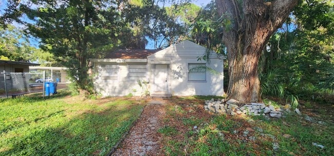 2820 8th St S in St. Petersburg, FL - Building Photo - Building Photo