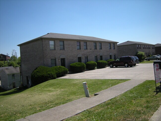 303 McDougal Ave, Unit 303 McDougal Avenue