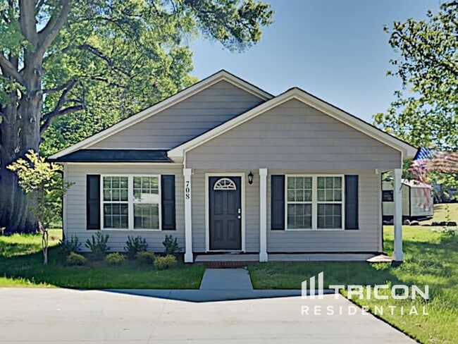 708 Deaton St in Kannapolis, NC - Building Photo - Building Photo
