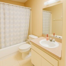 1915 E Central Blvd in Orlando, FL - Building Photo - Building Photo