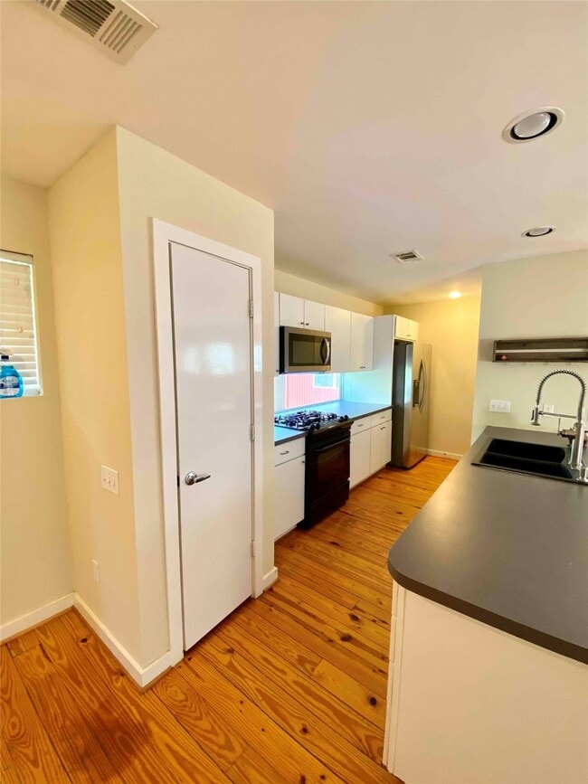 property at 823 Robin St