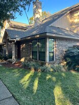 1100 Crosswinds Landing UNIT 18 in Fort Walton Beach, FL - Building Photo