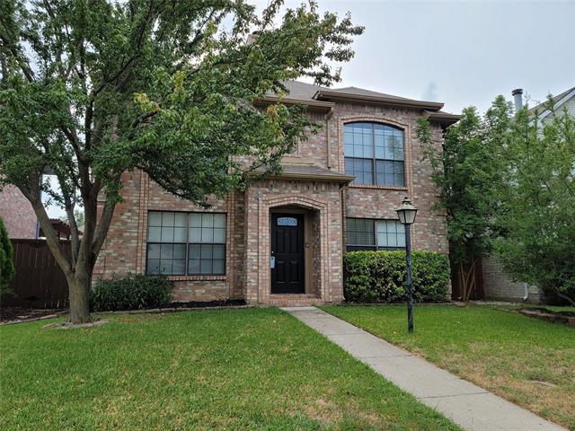 1310 Creekview Dr in Lewisville, TX - Building Photo