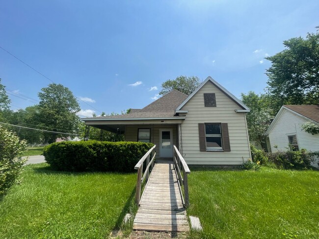 property at 2056 N Fremont Ave