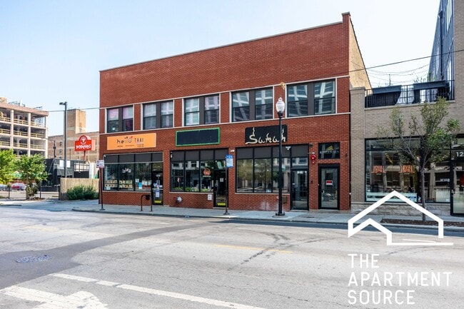 1219 W Devon Ave, Unit 201
