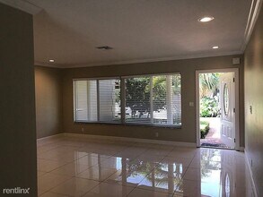 766 Marble Way in Boca Raton, FL - Foto de edificio - Building Photo