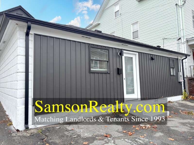 39 Schofield St in Providence, RI - Foto de edificio