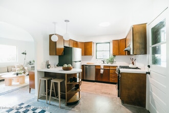 35 Race Track Rd in Bearsville, NY - Building Photo - Building Photo