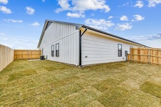 3513 W 45th St S in Wichita, KS - Building Photo - Building Photo